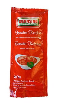 Tomaten-​Ketchup in Portionsbeuteln